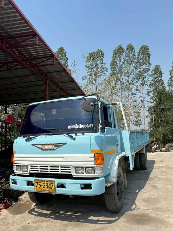 HINO FF 168แรงม้า รถบรรทุก 6ล้อ กระบะเหล็ก ปี2003