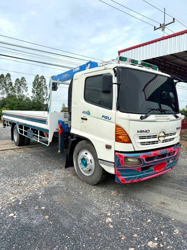 HINO FG 212แรงม้า รถบรรทุก 6ล้อ กระบะเหล็ก ปี2005