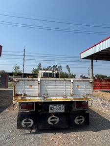 HINO FC 144แรงม้า รถบรรทุก 6ล้อ กระบะเหล็ก ปี2007