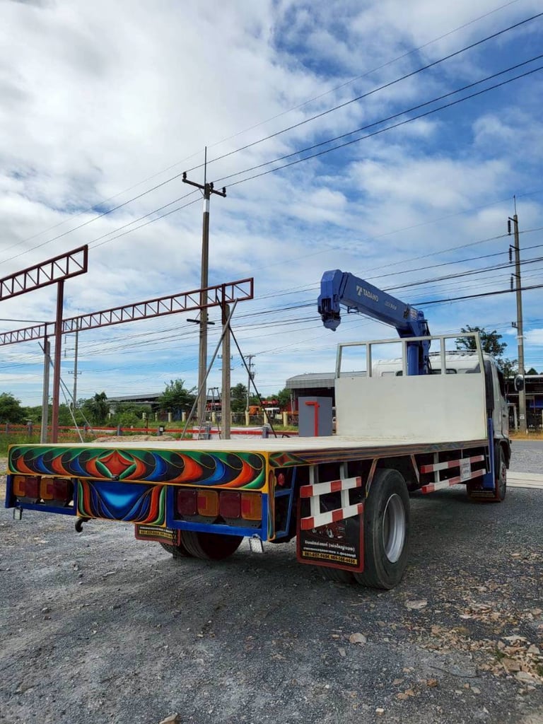 HINO FG 212แรงม้า รถบรรทุก 6ล้อ พื้นเรียบ ปี2010 HINO FG 212แรงม้า รถบรรทุก 6ล้อ พื้นเรียบ ปี2010