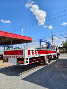 HINO FF 210แรงม้า รถบรรทุก 6ล้อ กระบะเหล็กติดเครน ปี2000