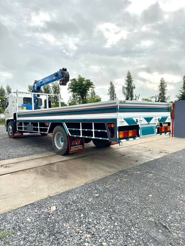 HINO FG 212แรงม้า รถบรรทุก 6ล้อ กระบะเหล็ก ปี2005