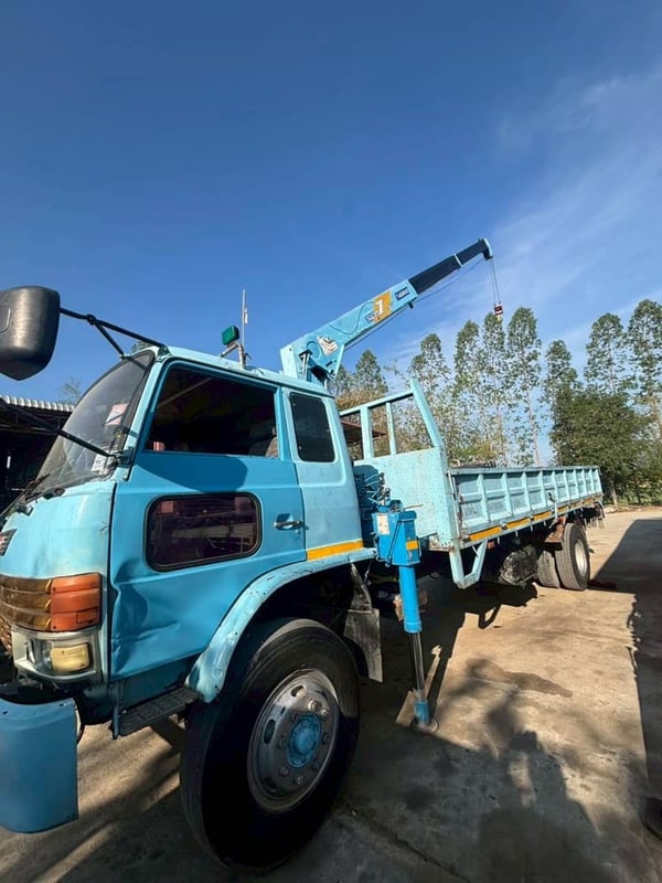 HINO FD168 202แรงม้า รถบรรทุก 6ล้อ กระบะเหล็กติดเครน ปี1997