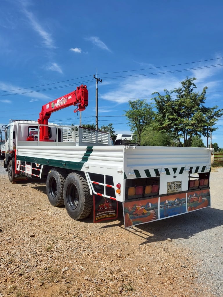 ISUZU FVM 240แรงม้า รถบรรทุก 10ล้อ กระบะเหล็กติดเครน ปี2011 ISUZU FVM 240แรงม้า รถบรรทุก 10ล้อ กระบะเหล็กติดเครน ปี2011