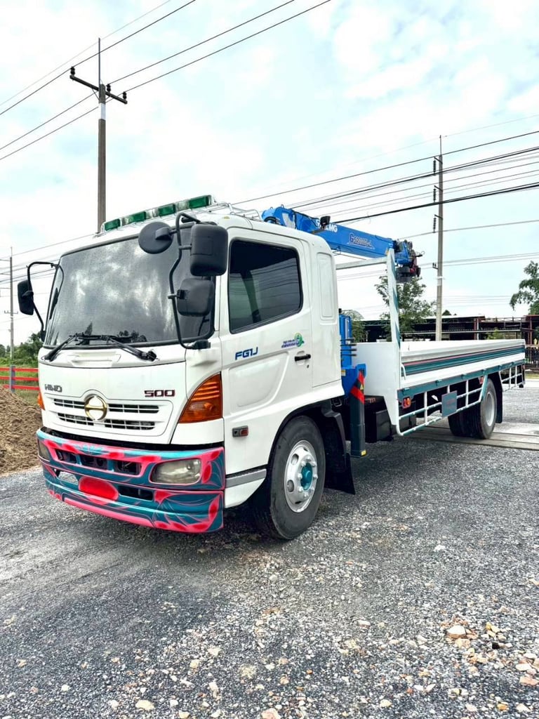 HINO FG 212แรงม้า รถบรรทุก 6ล้อ กระบะเหล็ก ปี2005 HINO FG 212แรงม้า รถบรรทุก 6ล้อ กระบะเหล็ก ปี2005