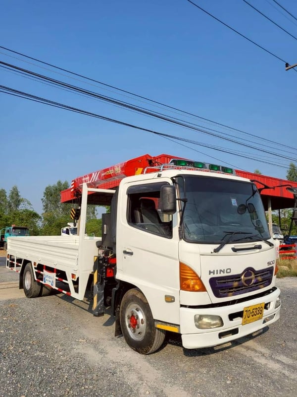 HINO FC 144แรงม้า รถบรรทุก 6ล้อ กระบะเหล็กติดเครน ปี2003