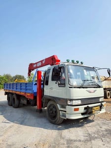 HINO FF 195แรงม้า รถบรรทุก 6ล้อ กระบะเหล็กติดเครน ปี2004