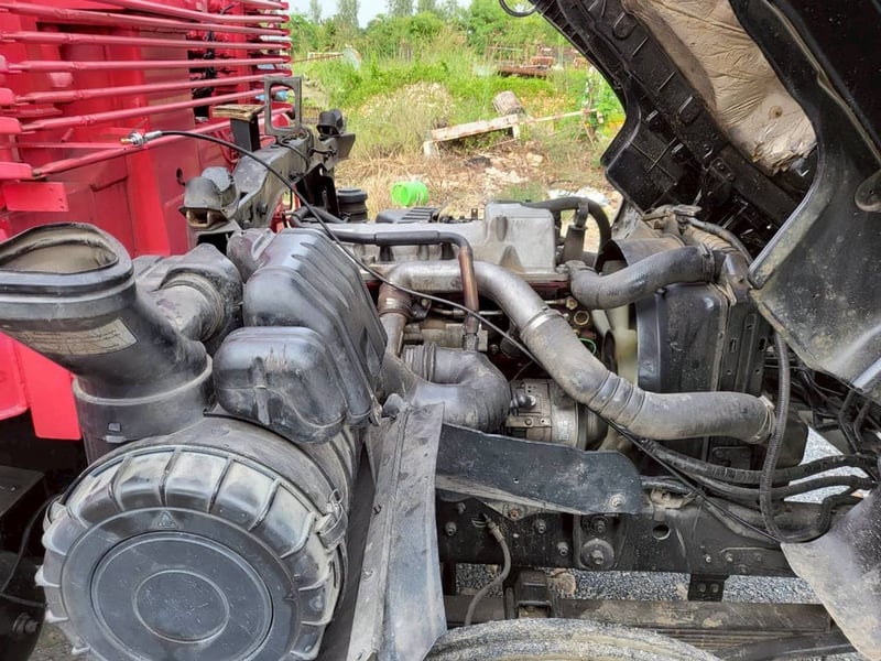 HINO FC 145แรงม้า รถบรรทุก 6ล้อ กระบะเหล็ก ปี2015