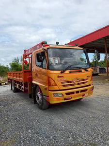 HINO FG 212แรงม้า รถบรรทุก 6ล้อ กระบะเหล็ก ปี2006