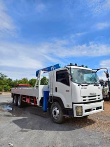 ISUZU FTR 220แรงม้า รถบรรทุก 6ล้อ กระบะเหล็กติดเครน ปี2010 ISUZU FTR 220แรงม้า รถบรรทุก 6ล้อ กระบะเหล็กติดเครน ปี2010