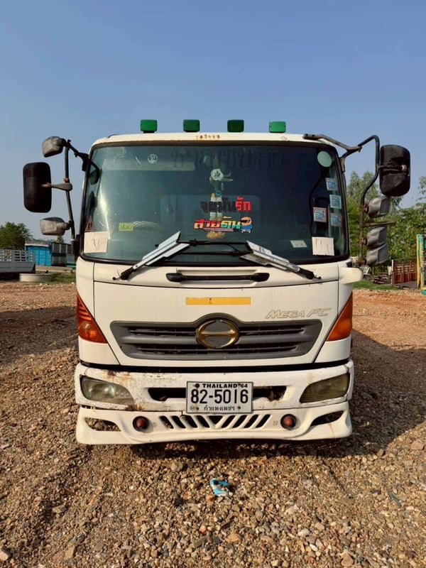 HINO FC 144แรงม้า รถบรรทุก 6ล้อ กระบะเหล็ก ปี2007