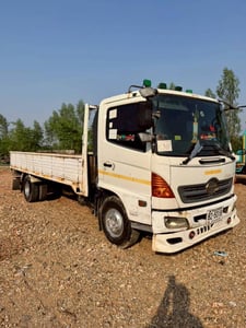 HINO FC 144แรงม้า รถบรรทุก 6ล้อ กระบะเหล็ก ปี2007