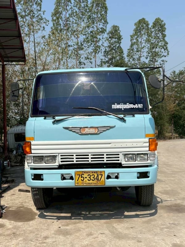 HINO FF 168แรงม้า รถบรรทุก 6ล้อ กระบะเหล็ก ปี2003