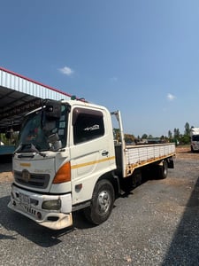 HINO FC 144แรงม้า รถบรรทุก 6ล้อ กระบะเหล็ก ปี2007