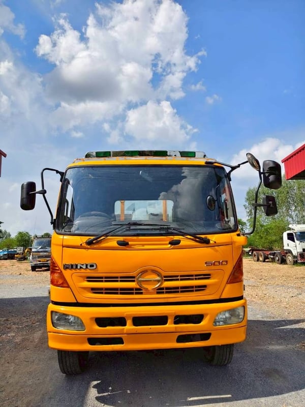 HINO FL 212แรงม้า รถบรรทุก 10ล้อ พื้นเรียบ ปี2004