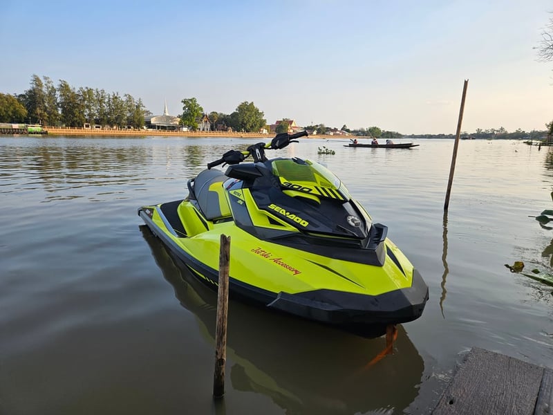 SEADOO RXP-X 300 เรือออกปี 2020  สภาพไหม่   >>ออก0 ป้ายเเดง ..<<