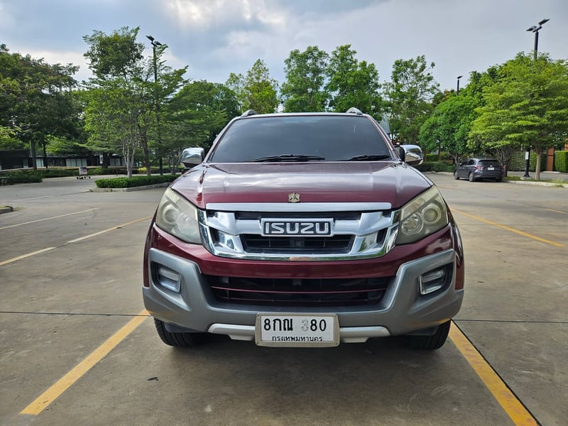 ขาย Isuzu D-MAX Cab-4  ดีเซล 3.0 Vcross Z-Prestige 4WD