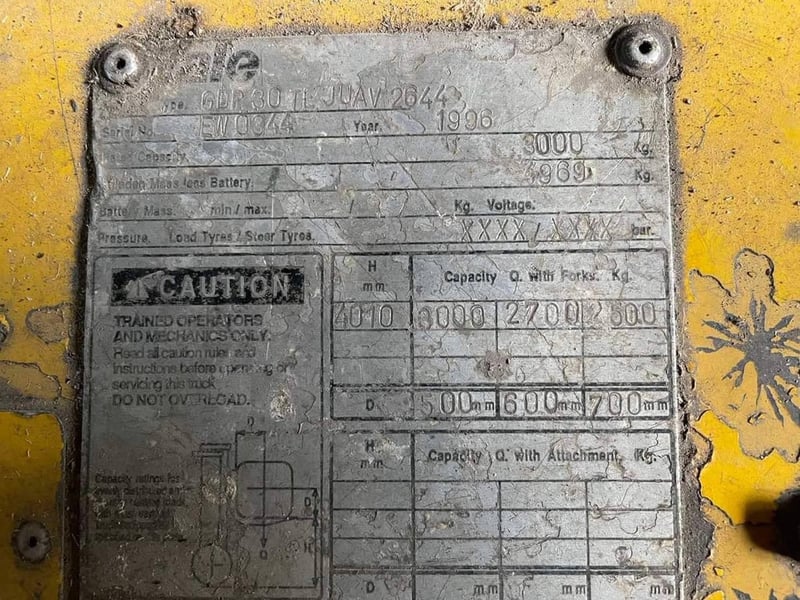 YALE 6DP30 1996 3 ตัน เสา 4 เมตร ดีเซล ความยาวงา 1,210 มม 3 ตัน ยกสูง 4 เมตร เกียร์ออโต้ YALE 6DP30 1996 3 ตัน เสา 4 เมตร ดีเซล ความยาวงา 1,210 มม 3 ตัน ยกสูง 4 เมตร เกียร์ออโต้