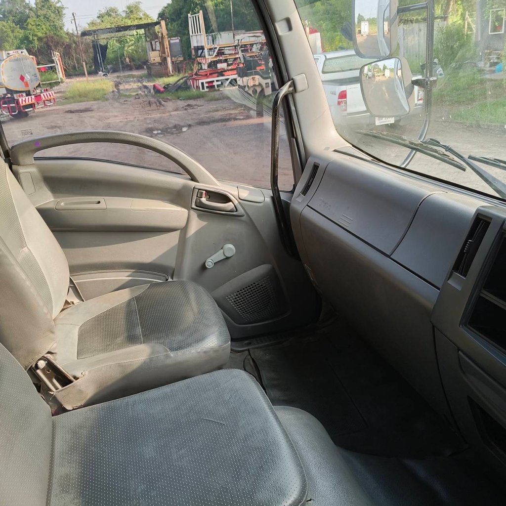ขายรถ10ล้ออีซูซุตู้ยาว9.80ม ขายรถ10ล้ออีซูซุตู้ยาว9.80ม
