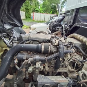 ISUZU FVM 240แรงม้า รถบรรทุก 10ล้อ กระบะคอกสูง ปี2018 ISUZU FVM 240แรงม้า รถบรรทุก 10ล้อ กระบะคอกสูง ปี2018