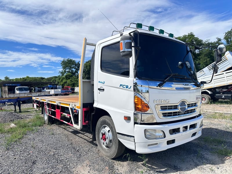 ขายรถ6ล้อพื้นเรียบ