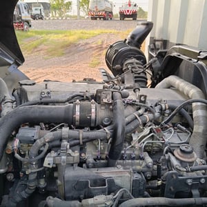 ขายรถ10ล้ออีซูซุตู้ยาว9.80ม