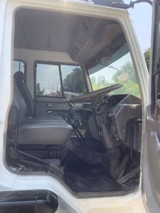 รหัสN335 MITSUBISHI  190แรงม้า  10ล้อ สองเพลา ปี 38 ขึ้น 200 ได้ 