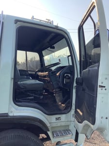 รหัส 336   HINO 10 ล้อ สองเพลา   FM3M 240 แรง  ปี38 ราคา 480,000 บาท 