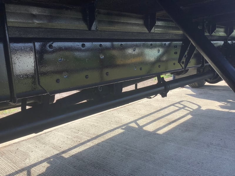 N300 MITSUBISHI FUSO FK457 225แรงม้า รถบรรทุก 6ล้อ ตู้แห้ง ปี2002