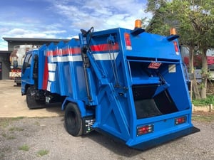 N295 ISUZU NPR 130แรง ยูโร 2 รถบรรทุกขยะ 