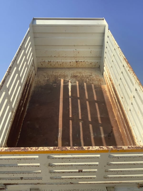 ISUZU FRR 190แรงม้า รถบรรทุก 6ล้อ ดั้มพ์ ปี2016 ราคา 720,000 บาท โทร 0839946814 น็อต ISUZU FRR 190แรงม้า รถบรรทุก 6ล้อ ดั้มพ์ ปี2016 ราคา 720,000 บาท โทร 0839946814 น็อต