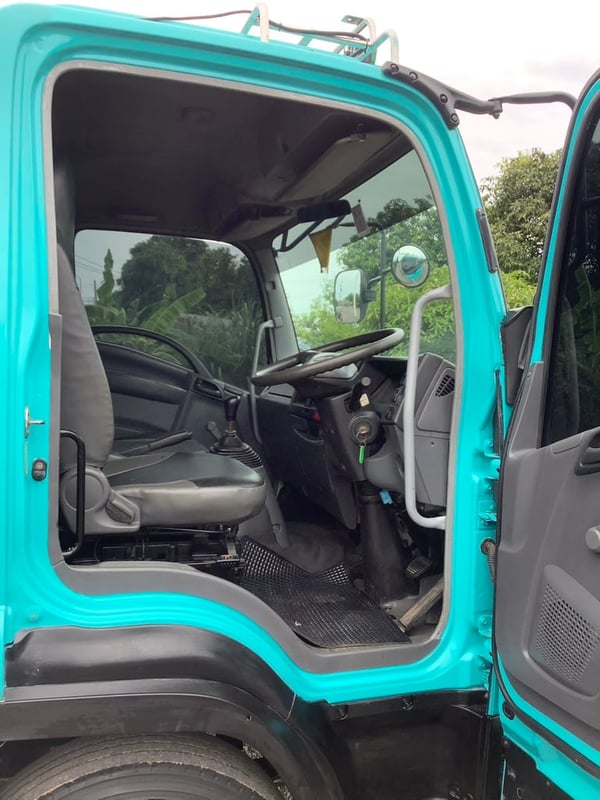N351 Isuzu 6 ล้อ FRR 210 แรง สองแถว 5.5 ม. ปี 53 พร้อมใช้ โทร 0839946814 N351 Isuzu 6 ล้อ FRR 210 แรง สองแถว 5.5 ม. ปี 53 พร้อมใช้ โทร 0839946814