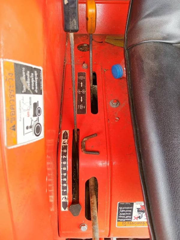 คูโบต้าL4708 สภาพดีมีเล่มพร้อมโอนอุปกรณ์ คูโบต้าL4708 สภาพดีมีเล่มพร้อมโอนอุปกรณ์