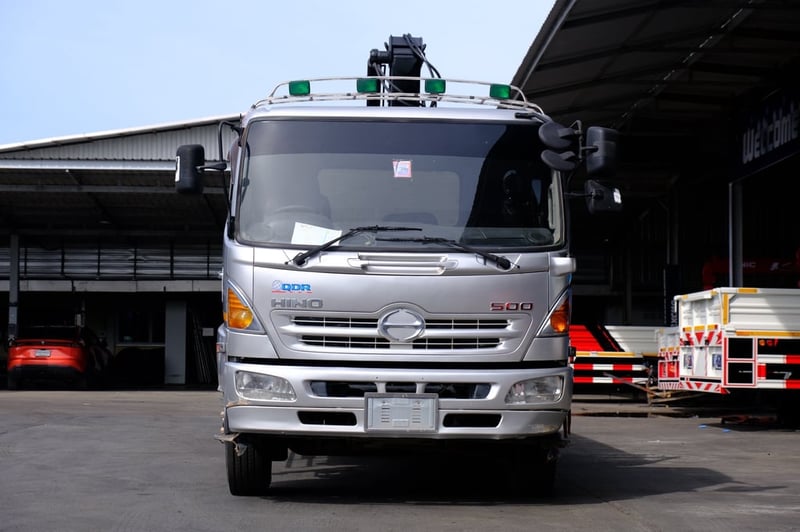 รถดั้มติดเฮียบ