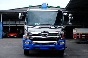 รถบรรทุกติดเครน