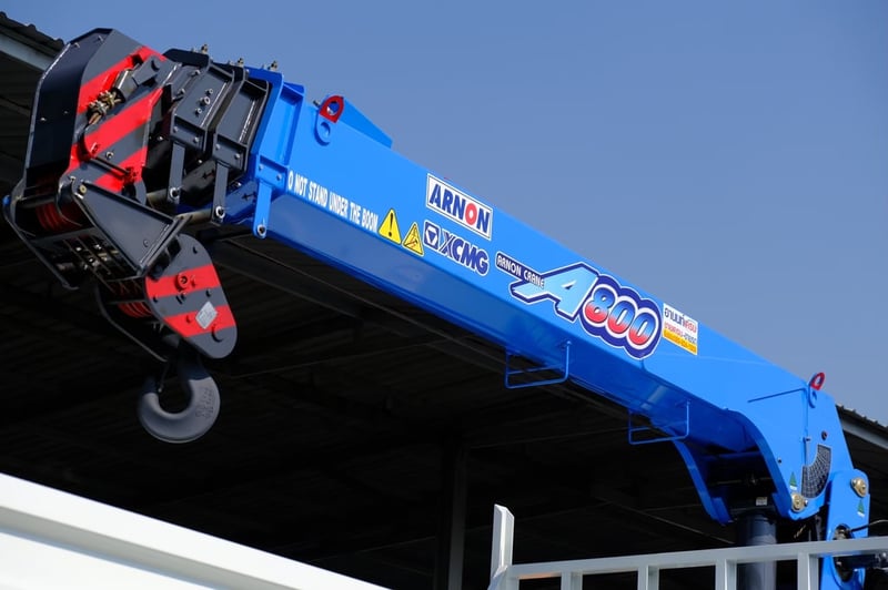 รถ10ล้อติดเครนใหม่ 8 ตัน 