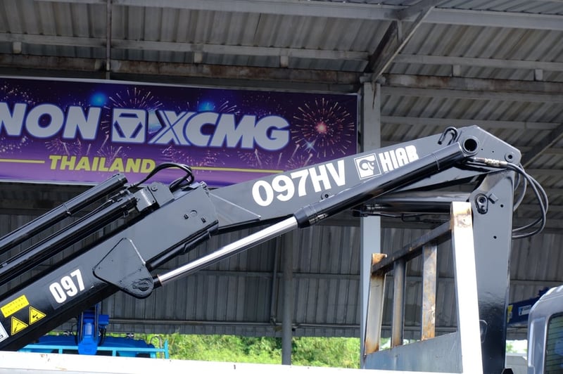 รถดั้มติดเฮียบ