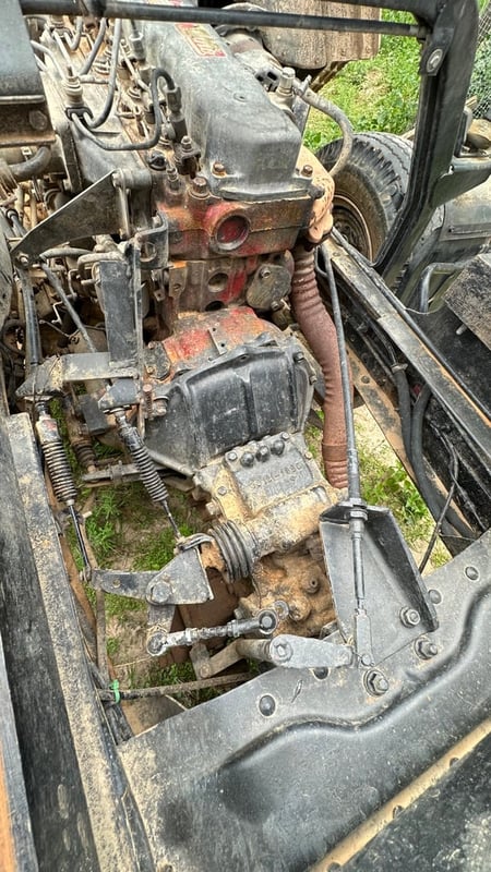 HINO FB 117แรงม้า รถบรรทุก 6ล้อ ดั้มพ์ ปี1991 เลขไมล์ 123,233 กม. HINO FB 117แรงม้า รถบรรทุก 6ล้อ ดั้มพ์ ปี1991 เลขไมล์ 123,233 กม.