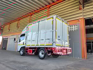 4ล้อ NLR 130 แรงม้า ปี 2565 ตู้6บาน เปิดรอบ ไม่ติดเวลา ป้ายเล็ก รถห้างแท้ๆ