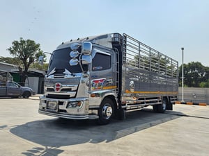 NEW Hino FC9J 210 Victor อู่ช่างยุทธ ปี 2566 ยาว 6.60 เมตร กระบะพื้นสแตนเลส+แผงมิเนียม