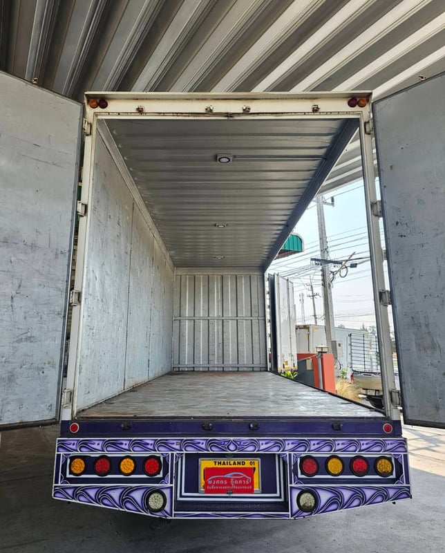 NEW FTR 240 ปี 2565 ตู้ 10 บาน ไมล์ 2แสน รถห้างแท้ ยาว 7.60 เมตร