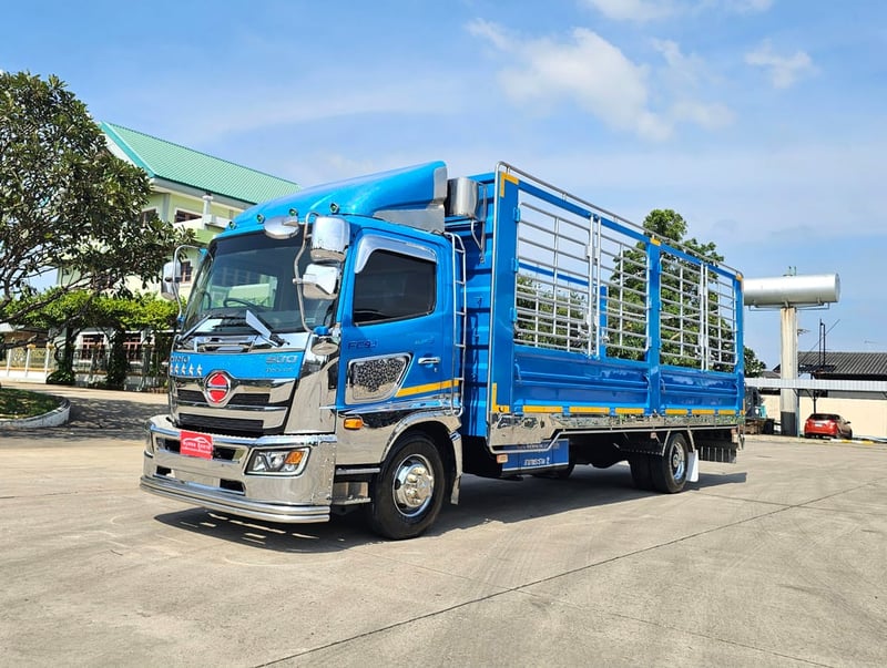 NEW FC9j 210 ไมล์ 98,xxx กระบะพื้นเลส  ปี 2566 ต่อ อู่ ธนาสิน บ้านโป่ง เปิดกระบะข้างได้