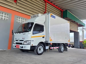 4ล้อ HINO ATOM XZU 136 ตู้เย็น ไมล์ 89,xxx กระจกไฟฟ้า ปี 2566 ป้ายเล็กไม่ติดเวลา