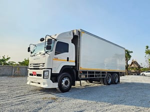 FVM 300 ตู้เบิ้ม + แอร์  Denso ตู้ยาว 7.60 ม. สวยจัดพร้อมใช้	