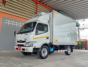 4ล้อ HINO ATOM XZU 136 ตู้เย็น ไมล์ 85,xxx กระจกไฟฟ้า ปี 2566 ป้ายเล็กไม่ติดเวลา 4ล้อ HINO ATOM XZU 136 ตู้เย็น ไมล์ 85,xxx กระจกไฟฟ้า ปี 2566 ป้ายเล็กไม่ติดเวลา