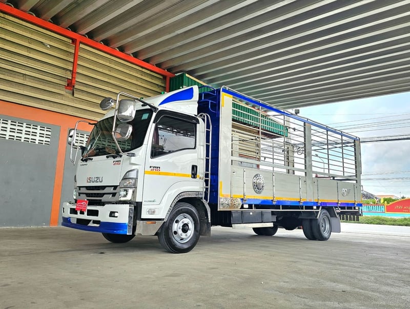 NEW FRR 210 ปี 2566 กระบะคอก แผงมิเนียม เปิดรอบข้างได้ ยาว 6.60 เมตร แผงมิเนียม น.น รถ 4.8 ตัน