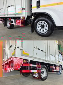 4ล้อ ป้ายเล็ก NEW NLR 130 ไมล์น้อย ตู้เปิดรอบด้าน 6 บาน