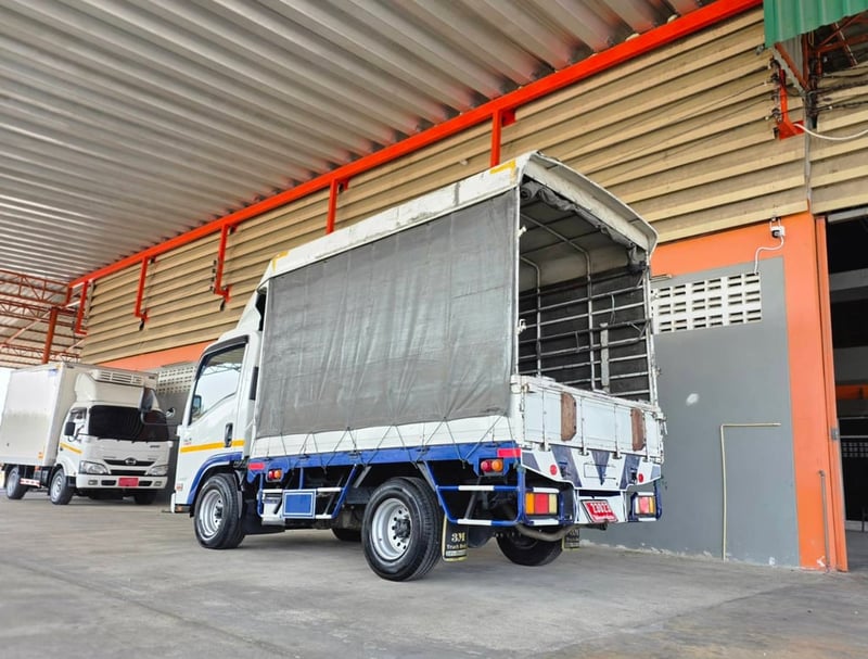 ISUZU NLR 130 ปี 2565 คอก + หลังคา ป้ายเล็ก ไม่ติดเวลา ขายถูกๆ 