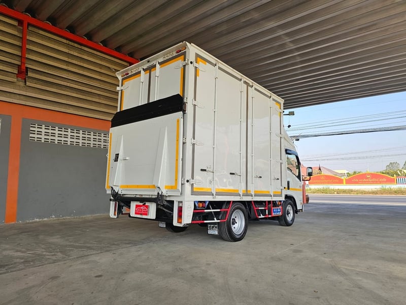 4ล้อ NLR 130 ปี 2564 ตู้ทึบ+ลิฟท้าย ไม่ติดเวลา ป้ายเล็ก รถห้างแท้ๆ