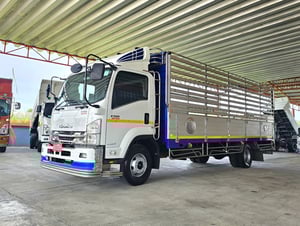 FRR 210 ปี 2565 กระบะคอก ยาว 6.60 เมตร แผงมิเนียม น.น รถ 4.9 ตัน